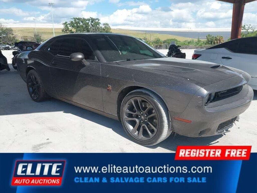 2021 DODGE Challenger