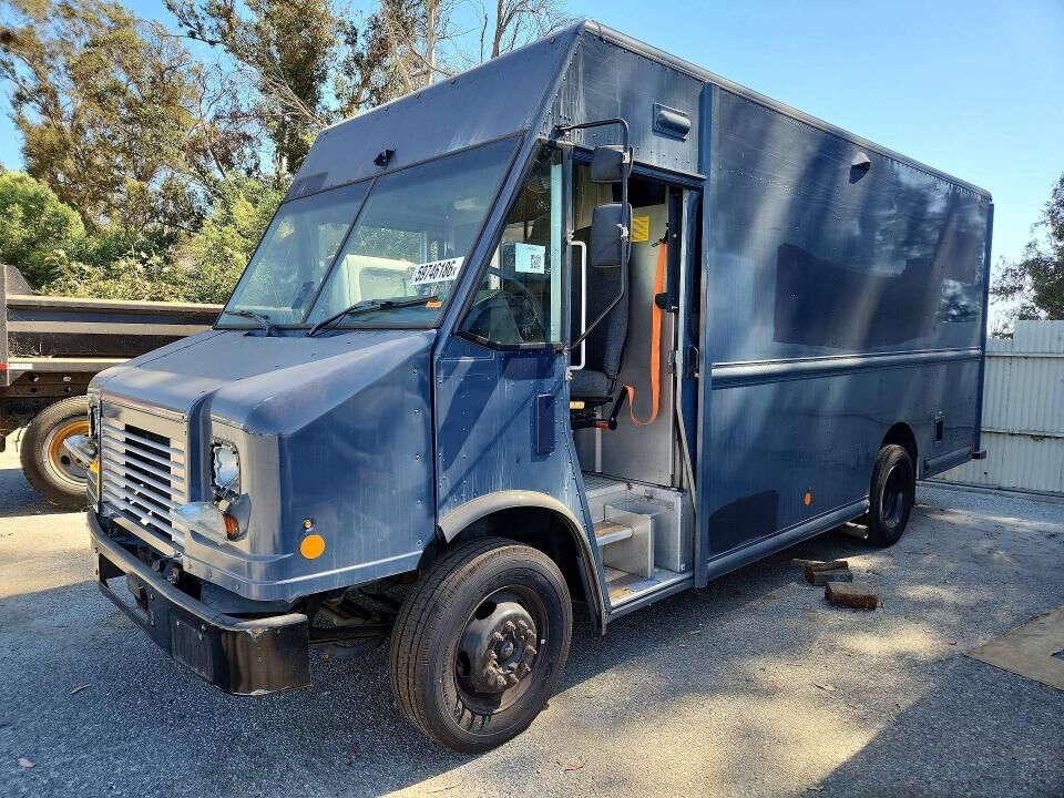 2021 FORD Commercial Chassis