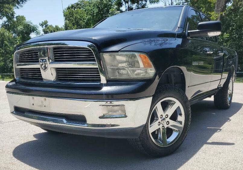 2011 DODGE Ram