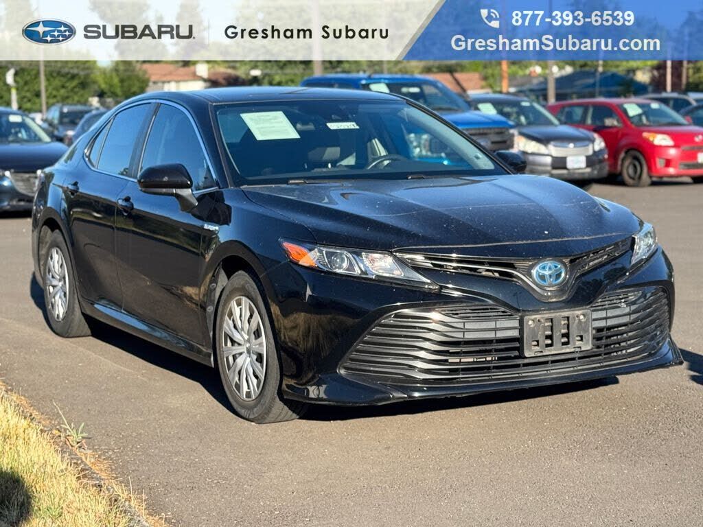 2019 TOYOTA Camry