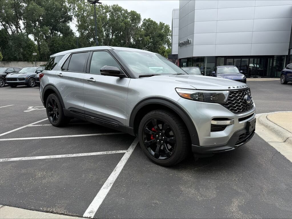 2021 FORD Explorer