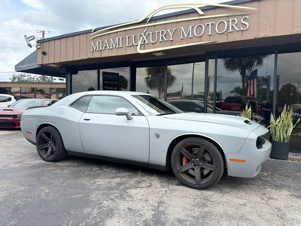 2021 DODGE Challenger