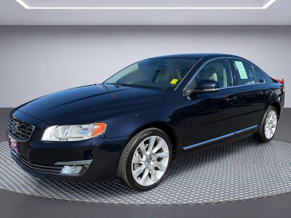 2016 VOLVO S80
