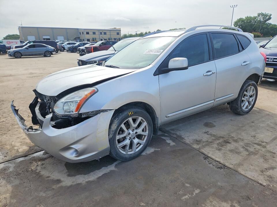 2011 NISSAN Rogue