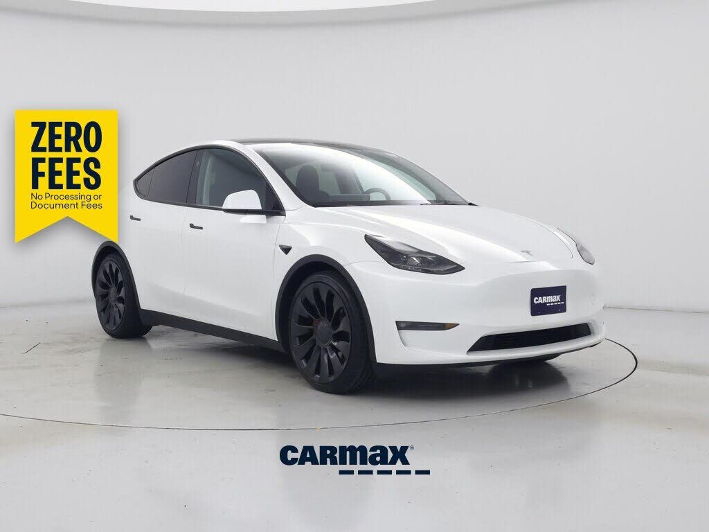 2023 TESLA Model Y