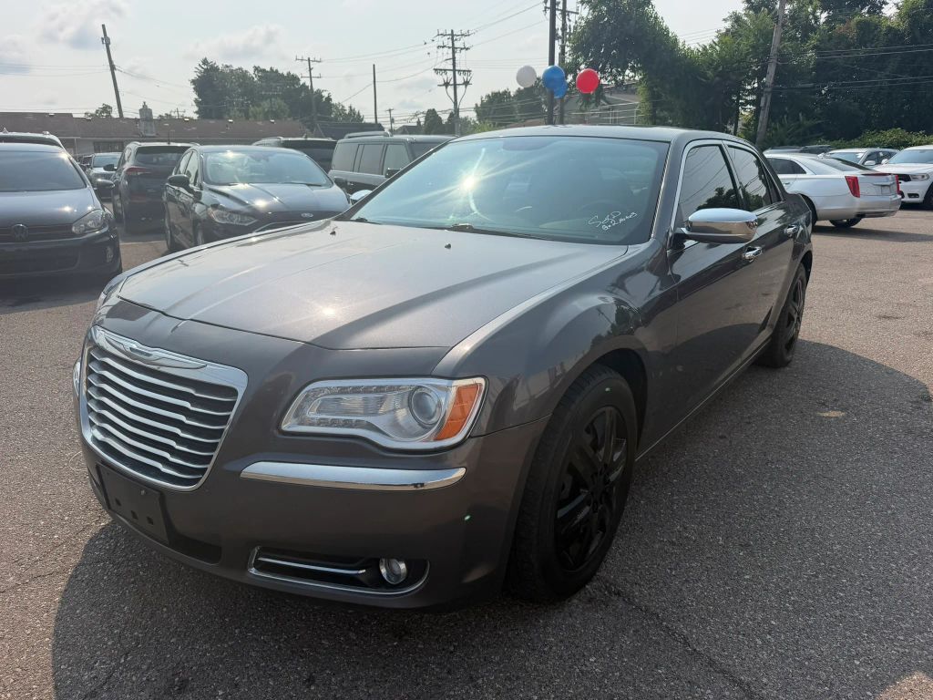 2014 CHRYSLER 300