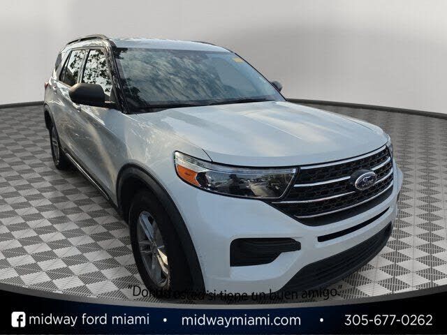 2021 FORD Explorer
