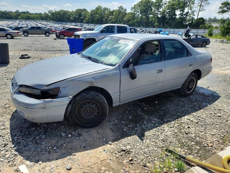 1999 TOYOTA Camry