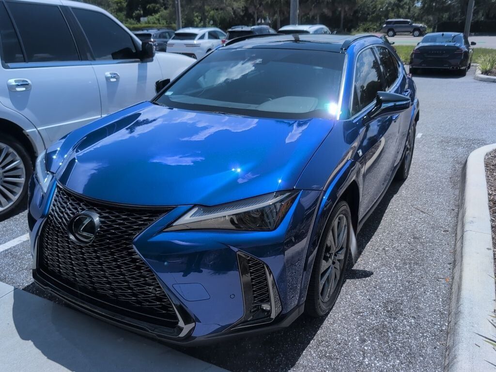 2024 LEXUS UX