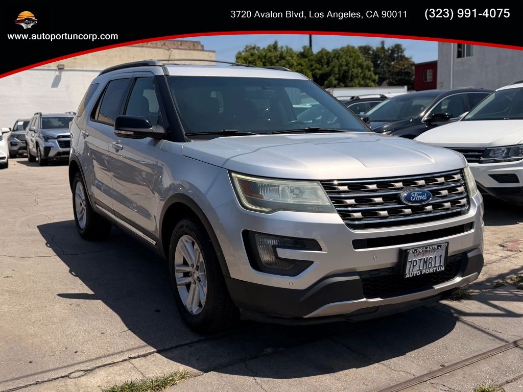 2016 FORD Explorer