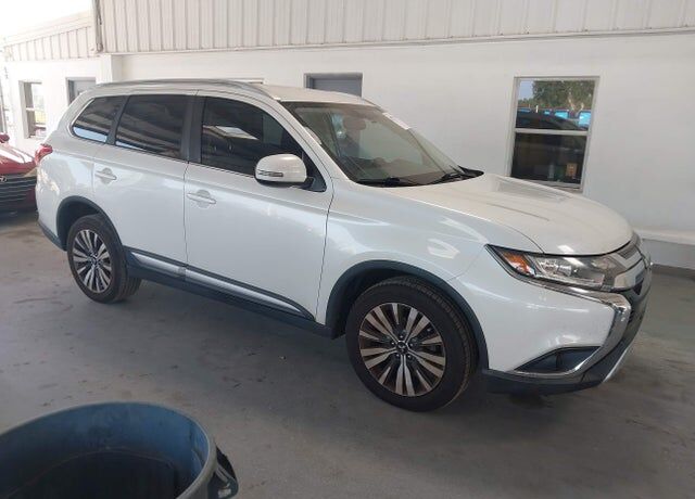 2019 MITSUBISHI Outlander