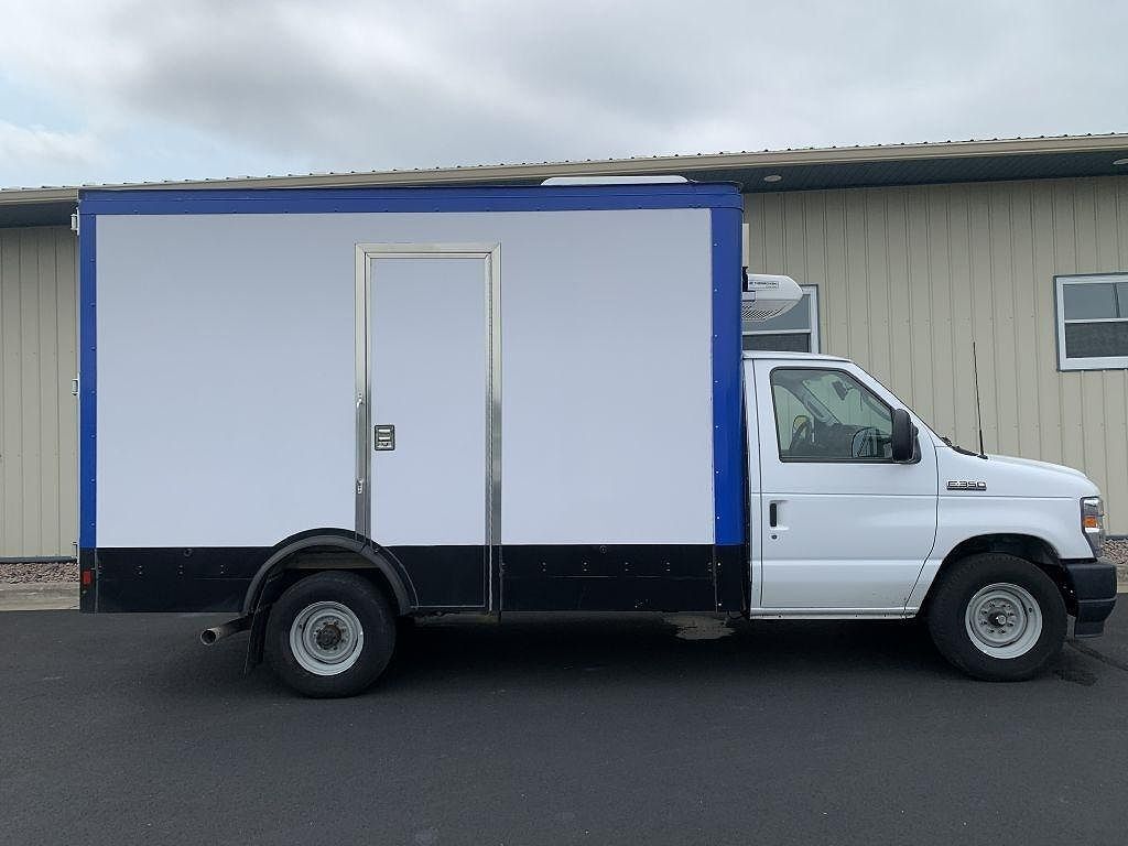 2023 FORD E-350