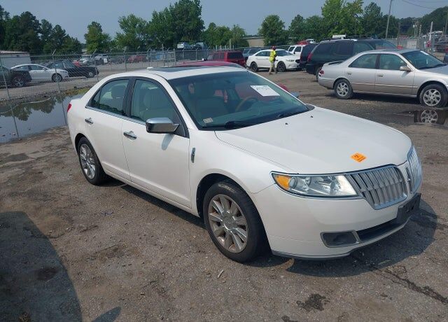 2012 LINCOLN MKZ