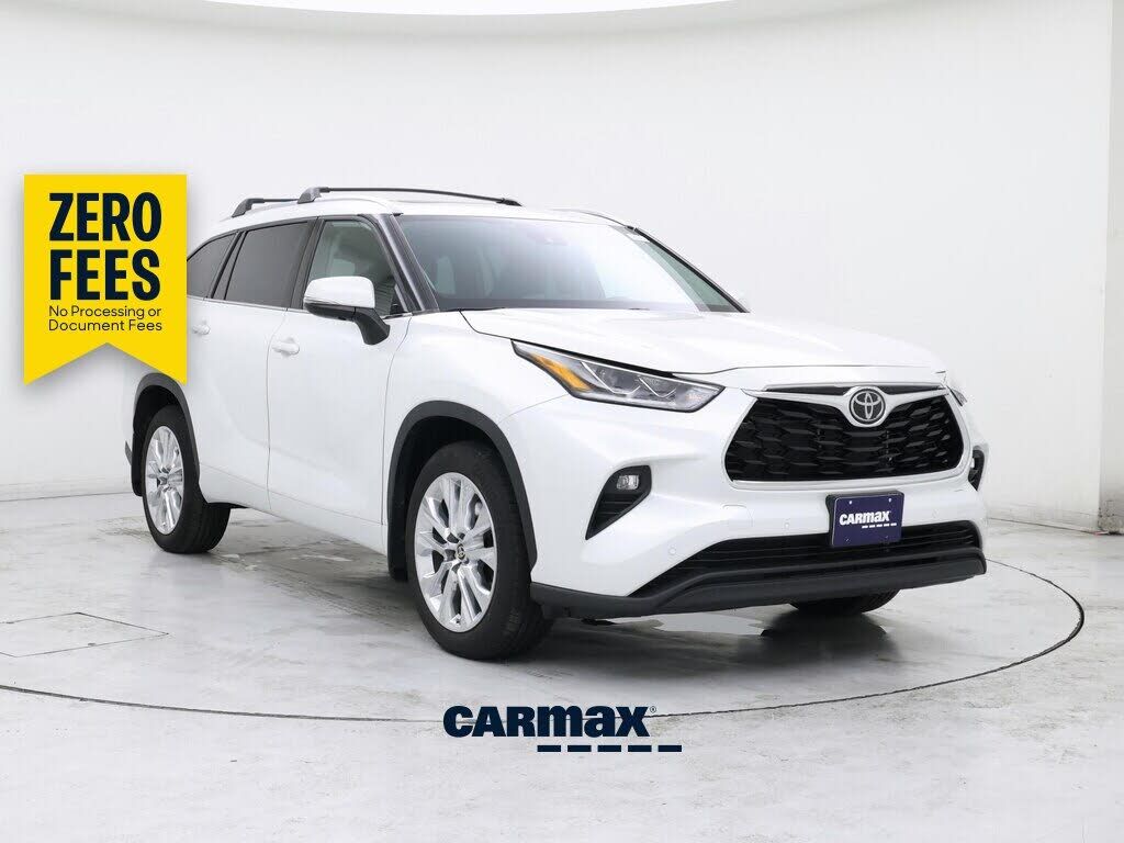 2024 TOYOTA Highlander