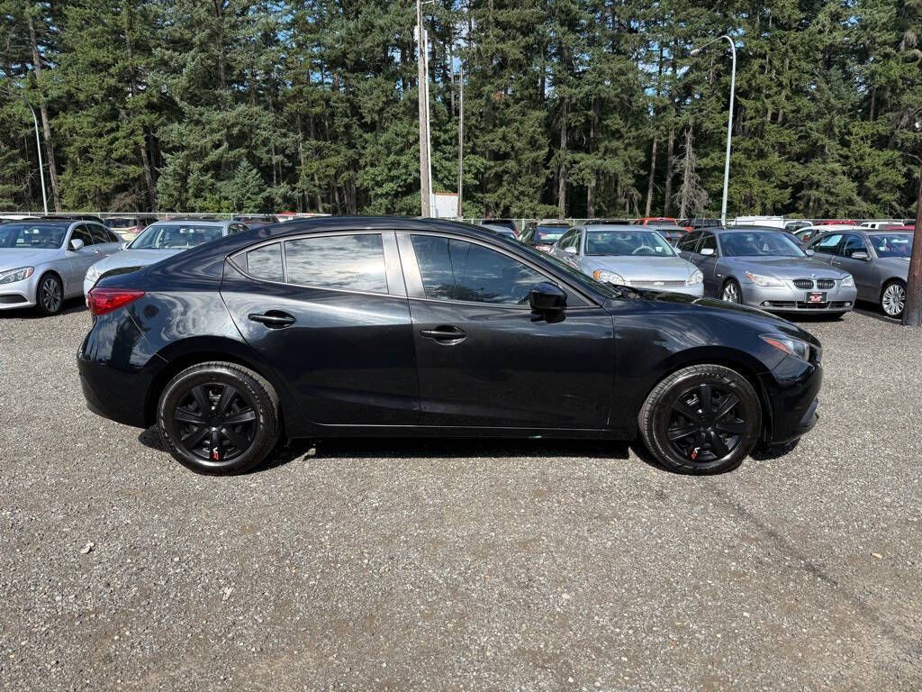 2016 MAZDA Mazda3