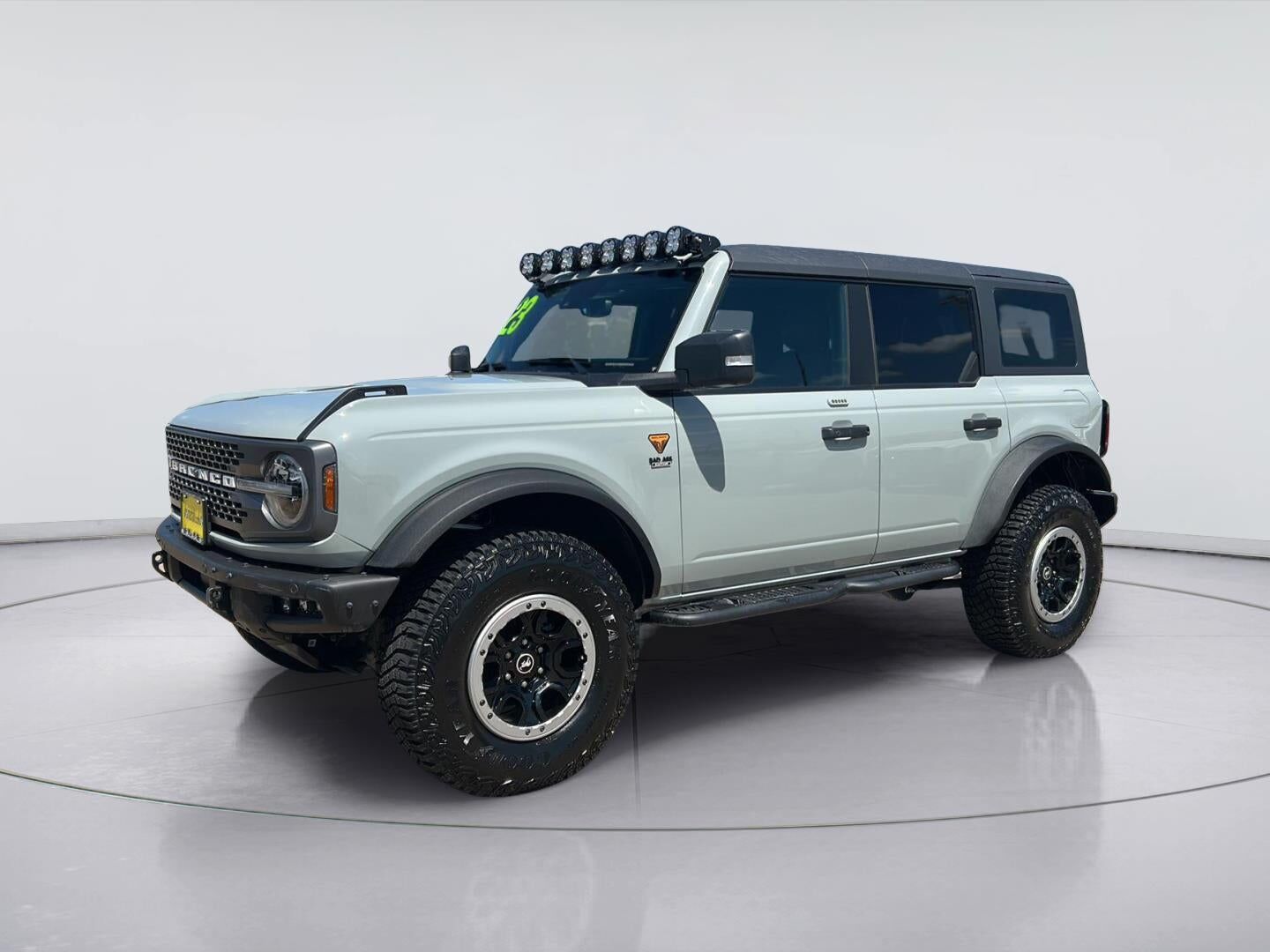 2023 FORD Bronco