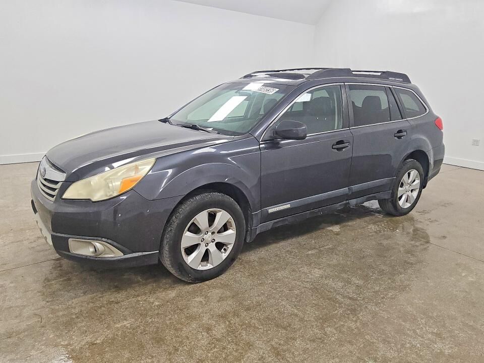2011 SUBARU Outback