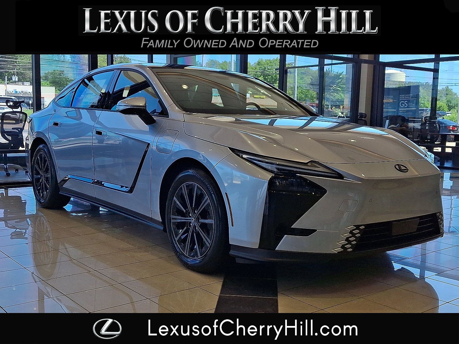 2026 LEXUS ES