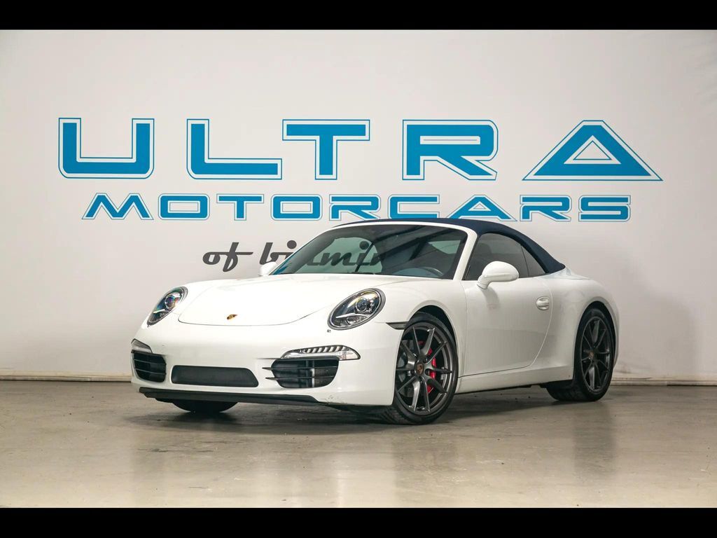 2013 PORSCHE 911