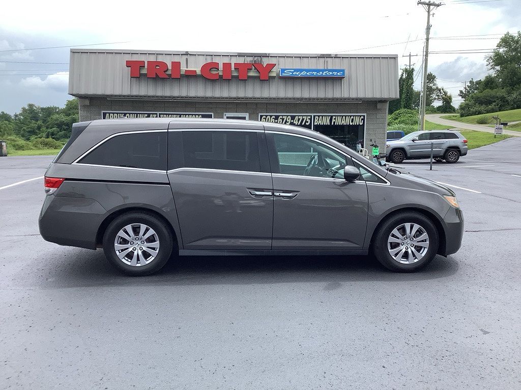 2017 HONDA Odyssey