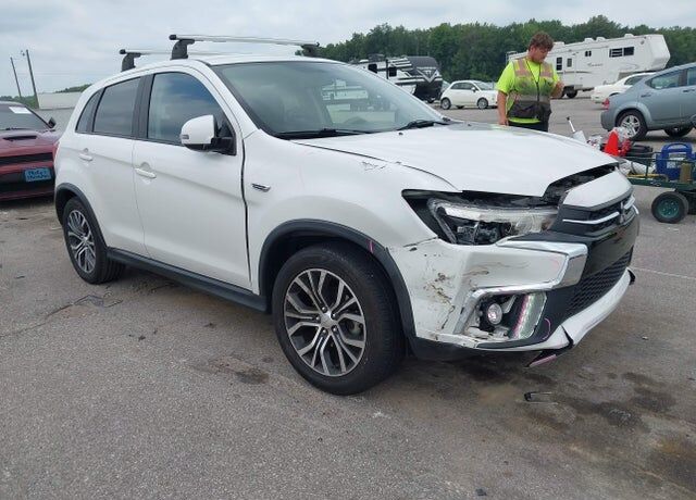 2019 MITSUBISHI Outlander Sport
