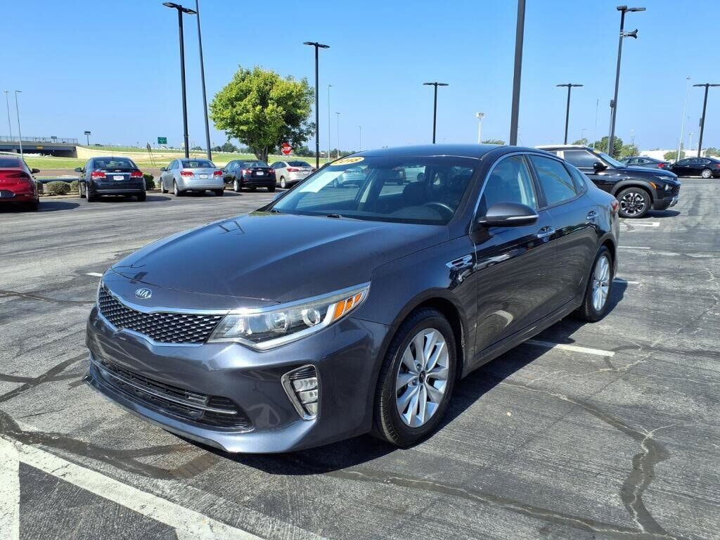 2018 KIA Optima
