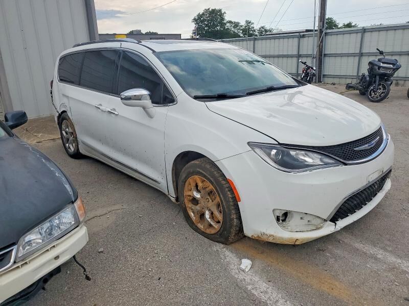 2018 CHRYSLER Pacifica