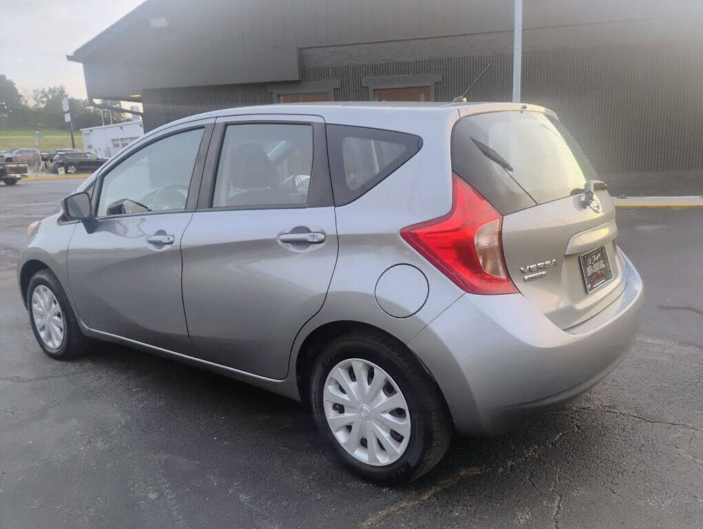 2015 NISSAN Versa