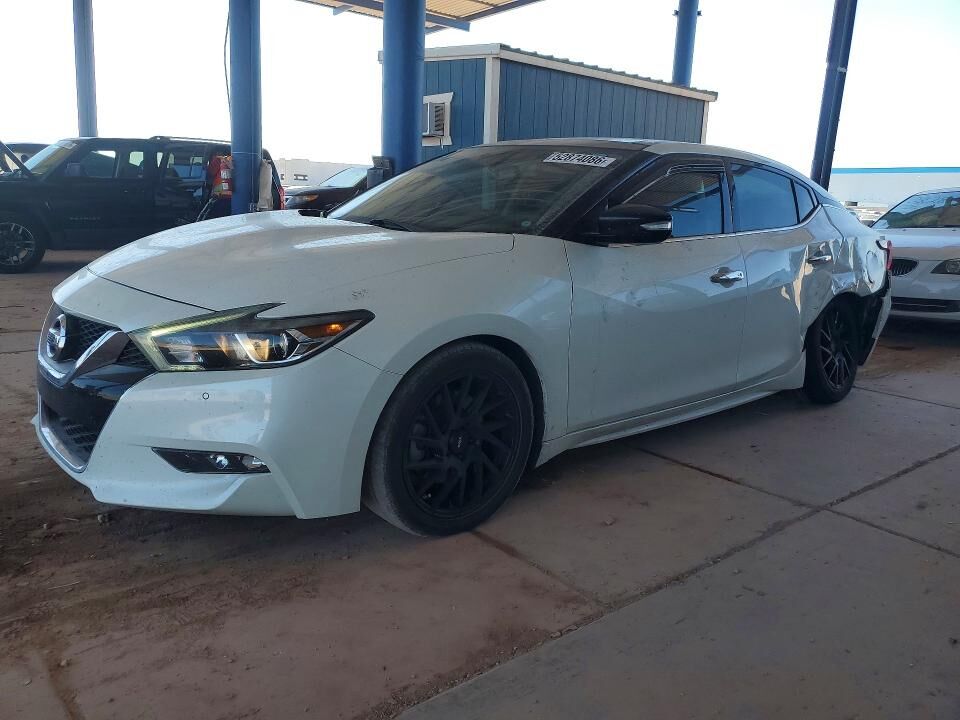 2017 NISSAN Maxima