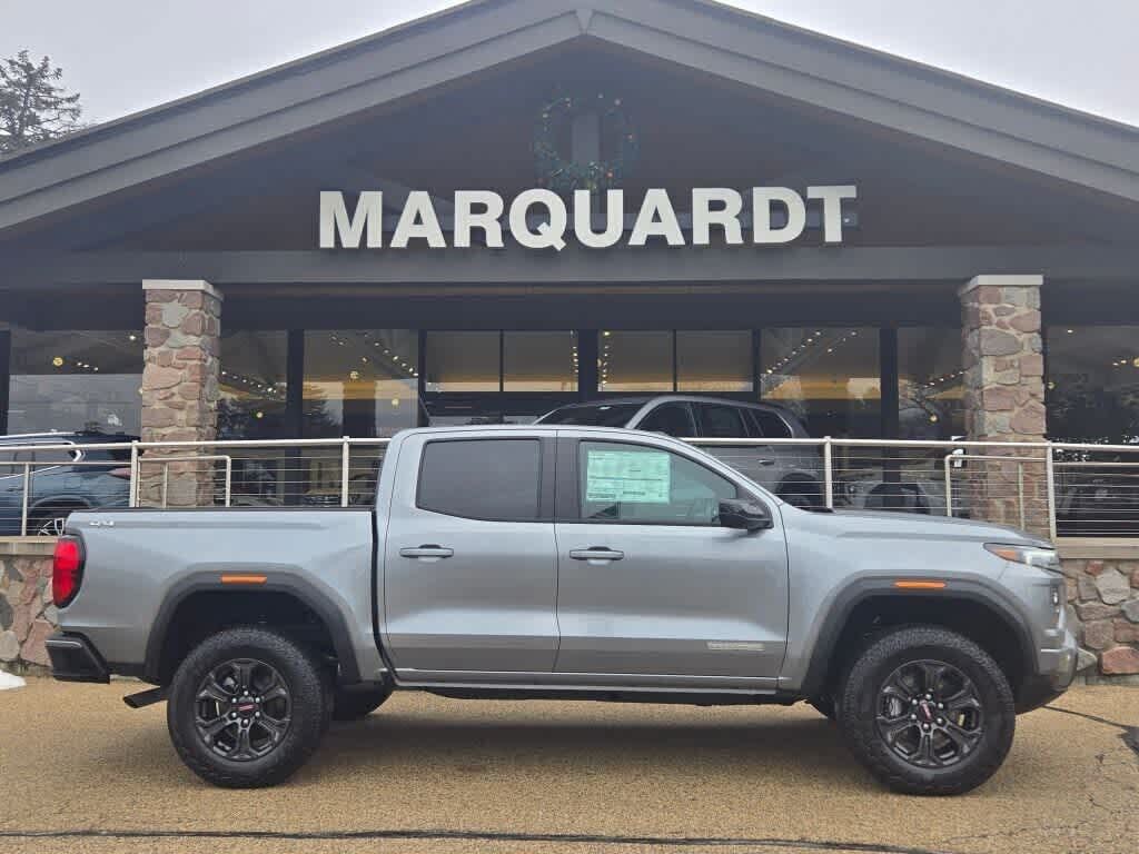 2025 GMC Canyon