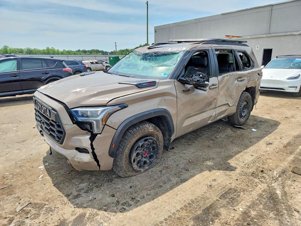 2025 TOYOTA Sequoia