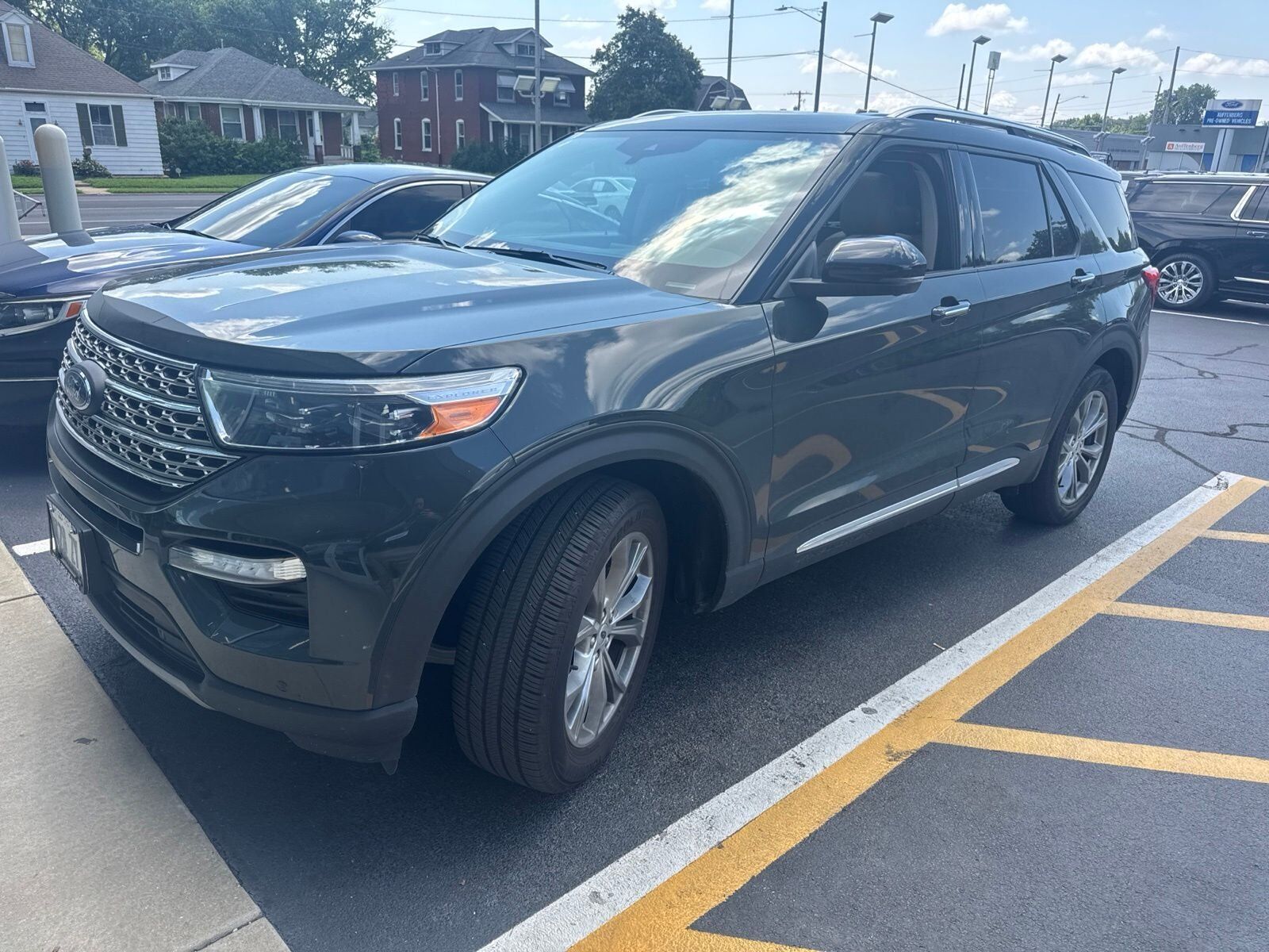 2022 FORD Explorer