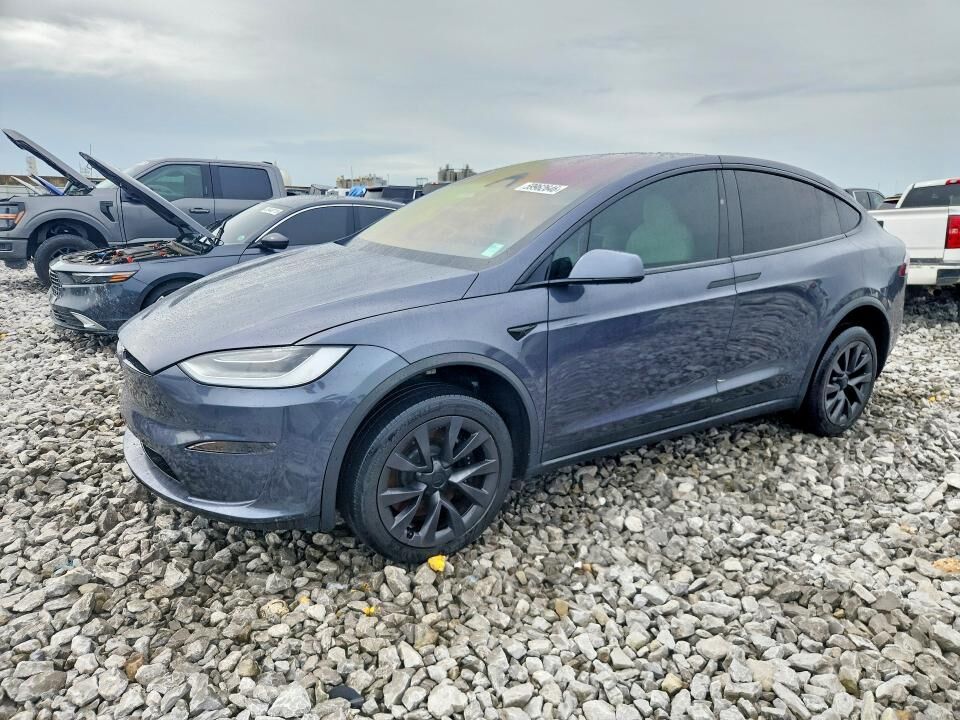2022 TESLA Model X
