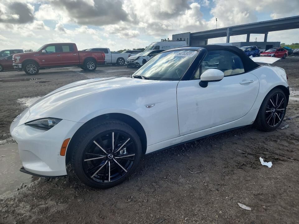 2026 MAZDA MX-5