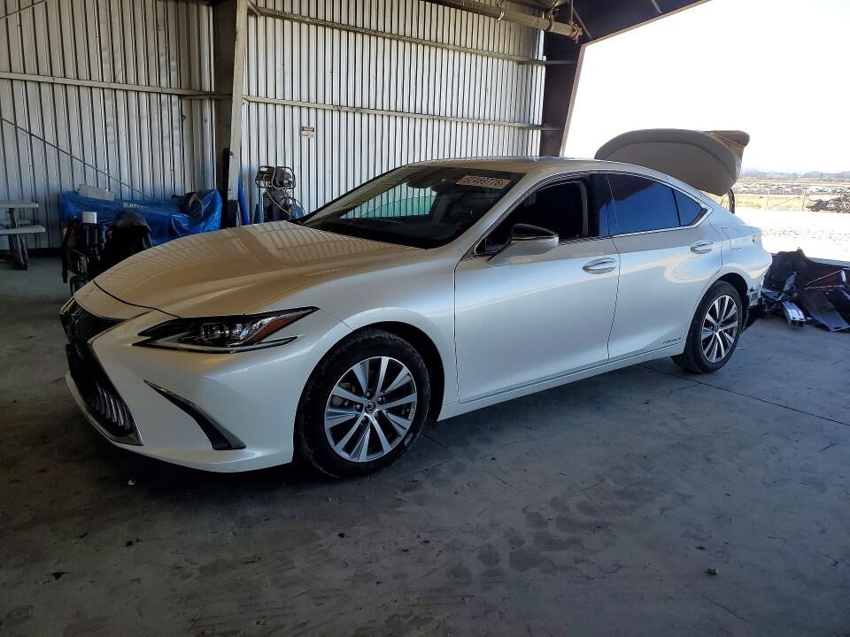 2021 LEXUS ES