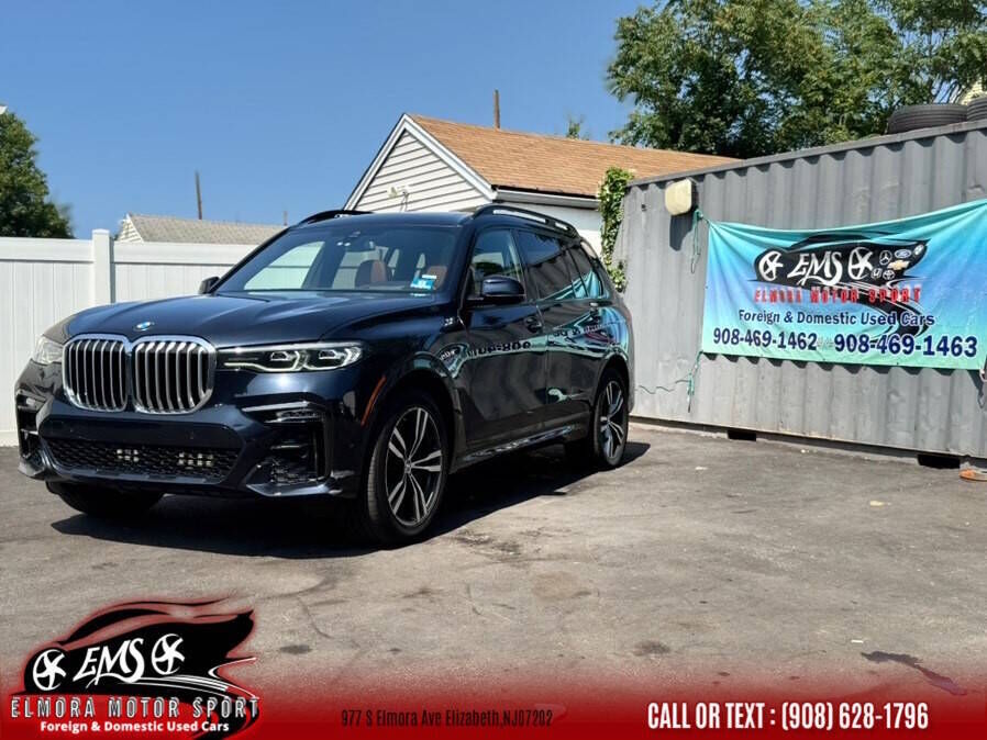 2021 BMW X7