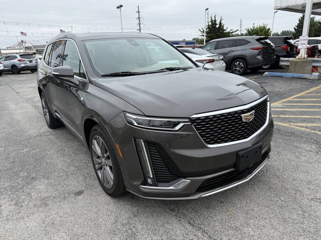 2020 CADILLAC XT6