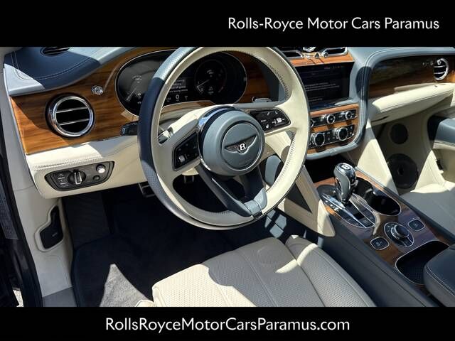 2022 BENTLEY Bentayga