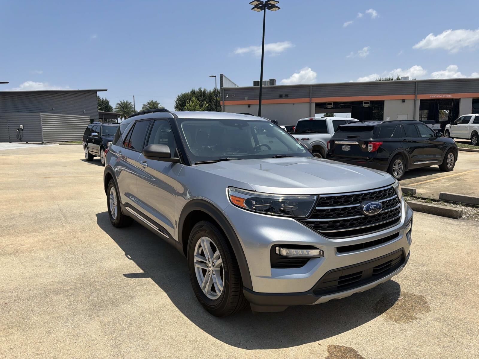 2020 FORD Explorer