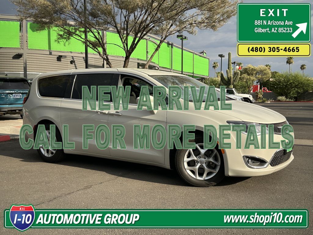 2019 CHRYSLER Pacifica
