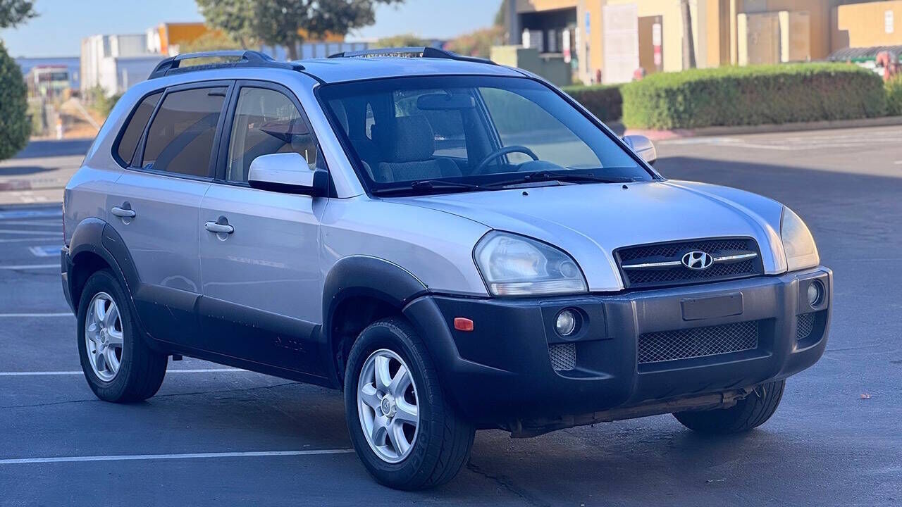 2005 HYUNDAI Tucson