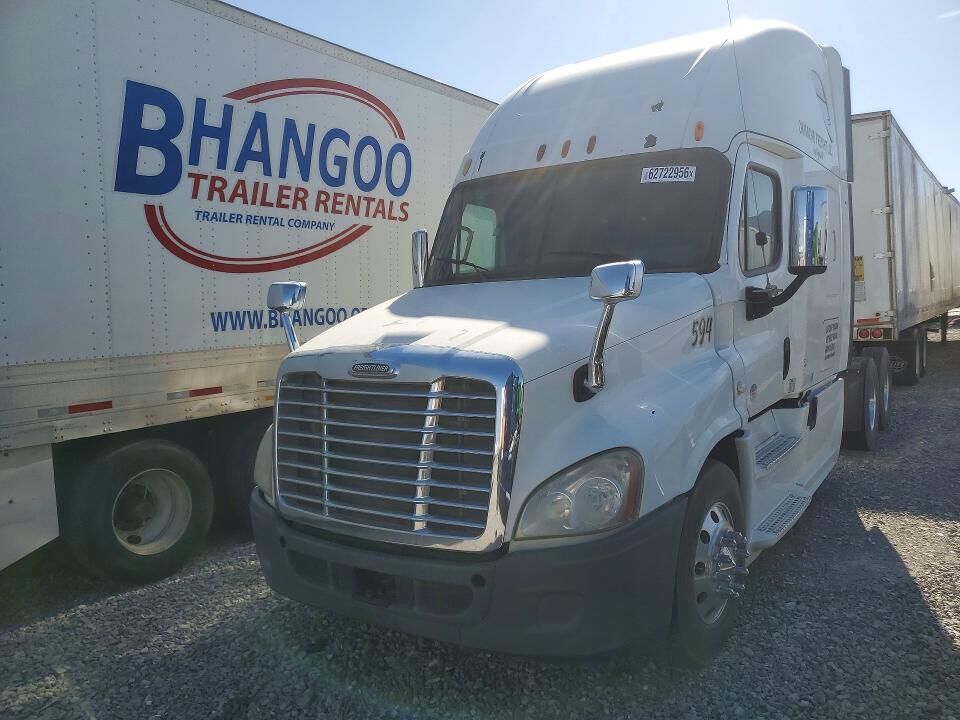 2014 FREIGHTLINER Cascadia