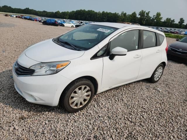 2016 NISSAN Versa