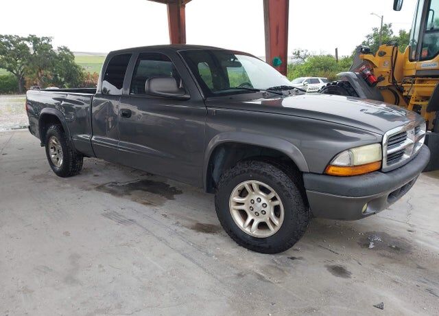 2004 DODGE Dakota