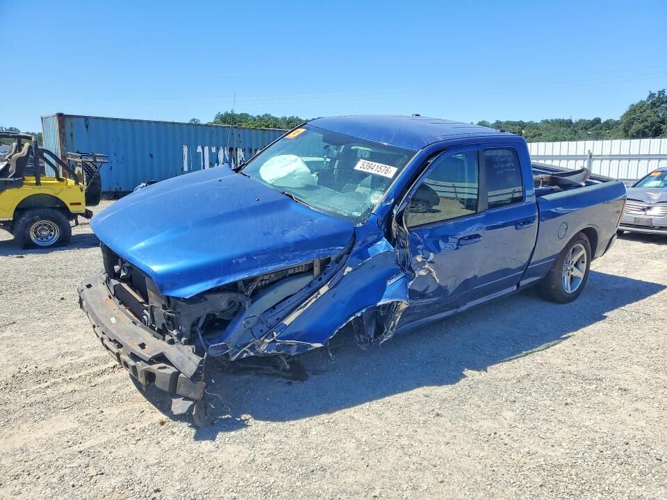 2009 DODGE Ram