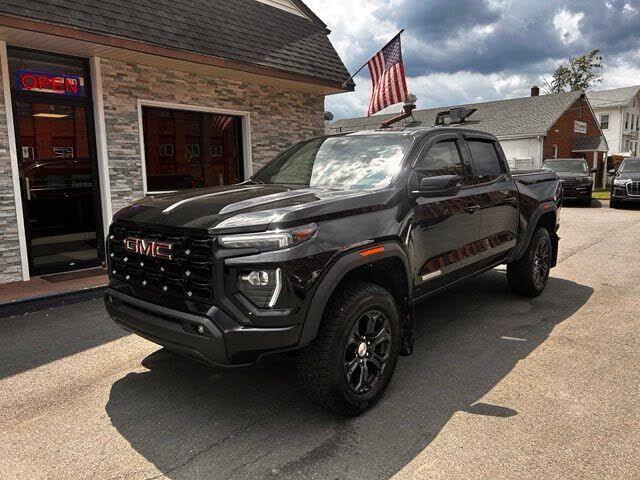 2023 GMC Canyon