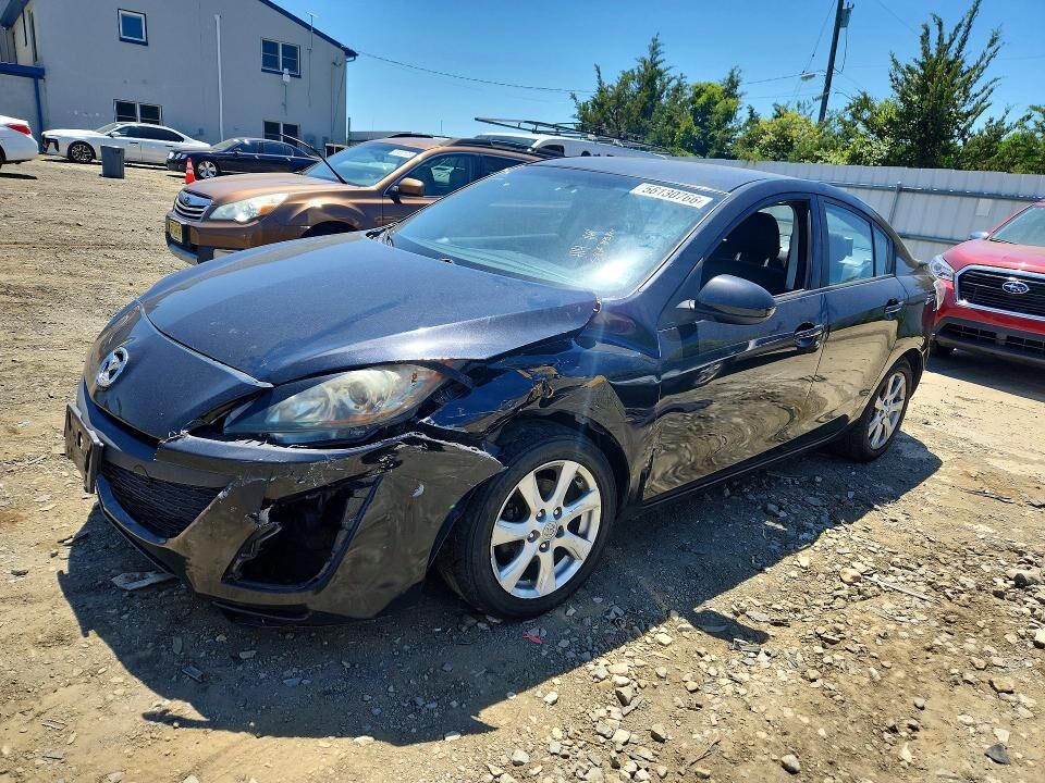 2010 MAZDA Mazda3