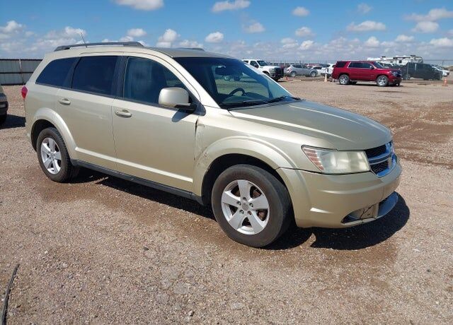 2011 DODGE Journey