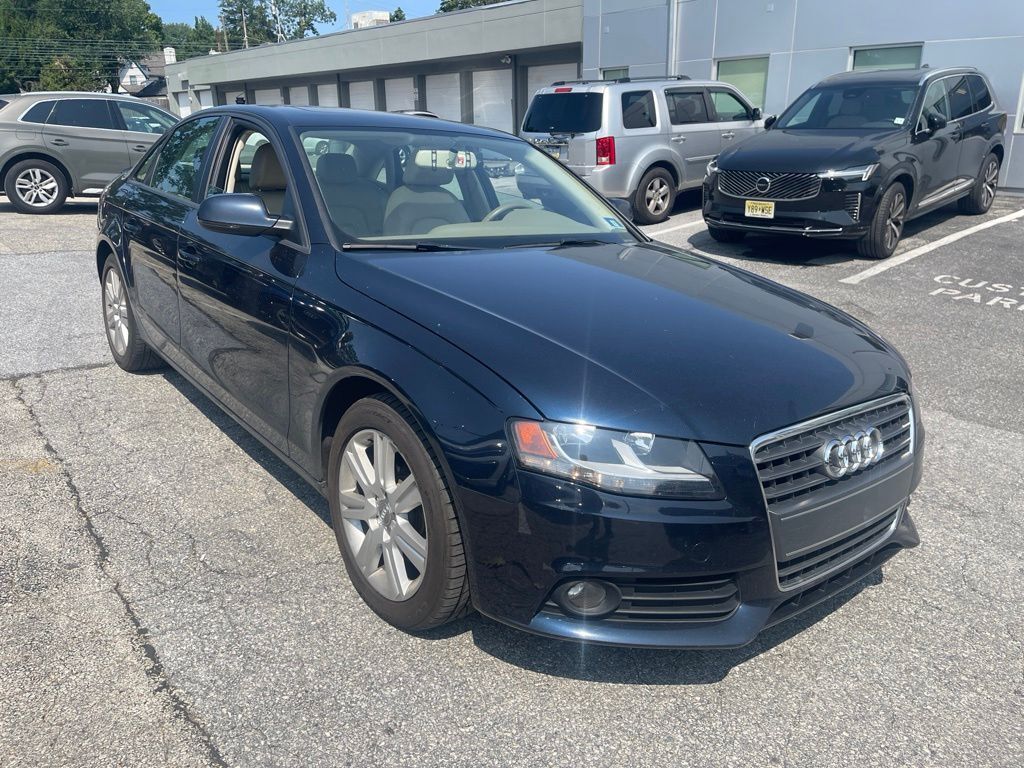 2011 AUDI A4