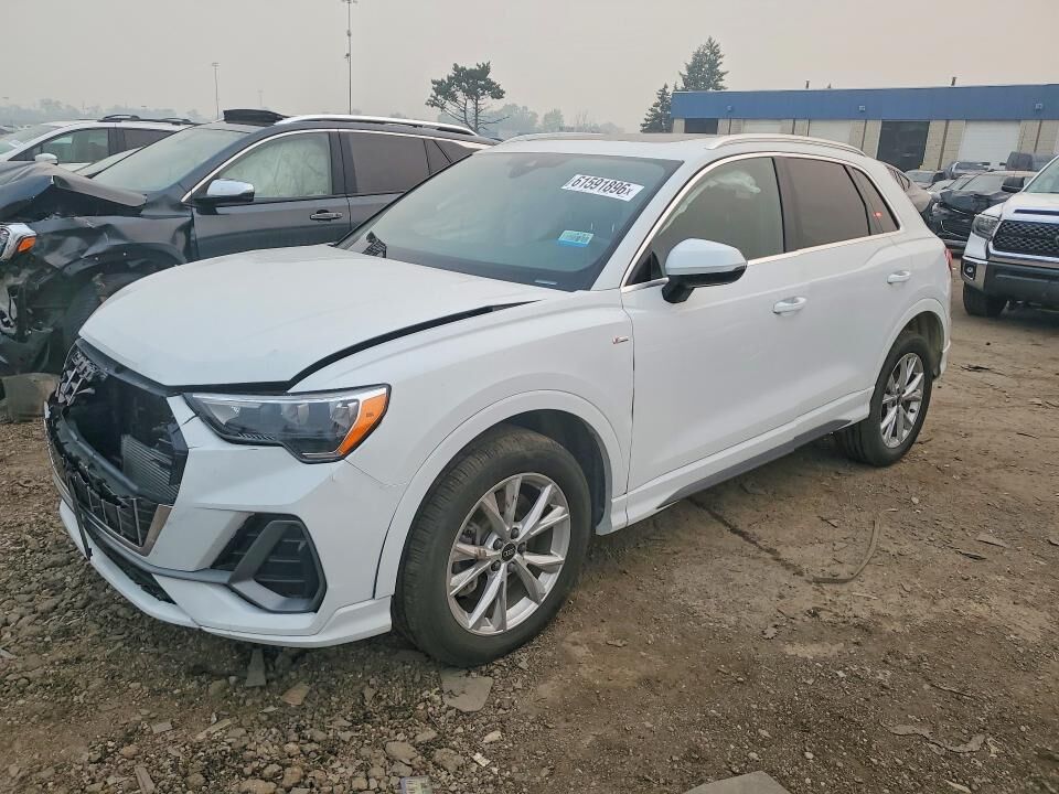 2021 AUDI Q3